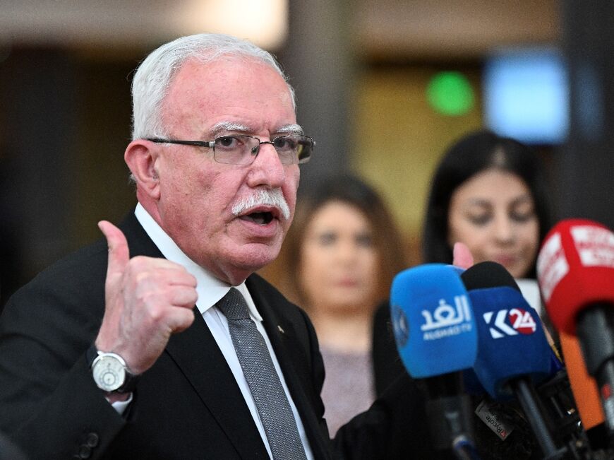 Palestinian Authority Foreign Minister Riyad al-Maliki demanded the EU call for a ceasefire immediately