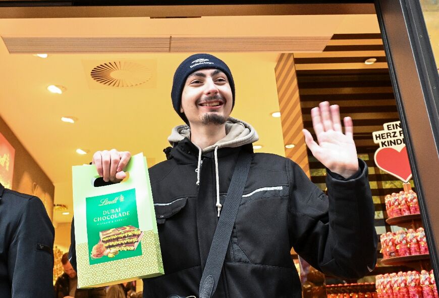 Customer Leon Faehnle queued for hours to buy Dubai chocolate and plans to share it with his grandparents Customer Leon Faehnle queued for hours to buy Dubai chocolate and plans to share it with his grandparents