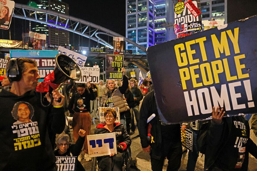 Israelis rally in Tel Aviv, demanding an end to the war