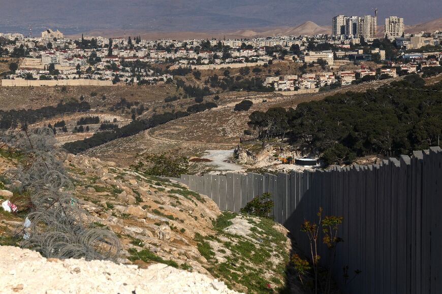 Khan al Ahmar, E1 and Maale Adumim all lie within a planned section of Israel's separation barrier for which construction has been frozen for years