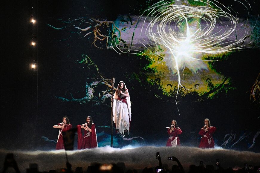Croatian girl-group Lelek performed 'Andromeda' at the Wiener Stadthalle