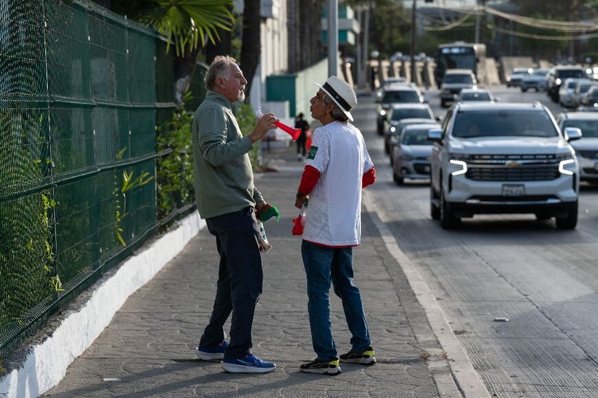 Reza Mansoor (right) and Mostafa Pourmand (left) have seen 11 World Cups between them