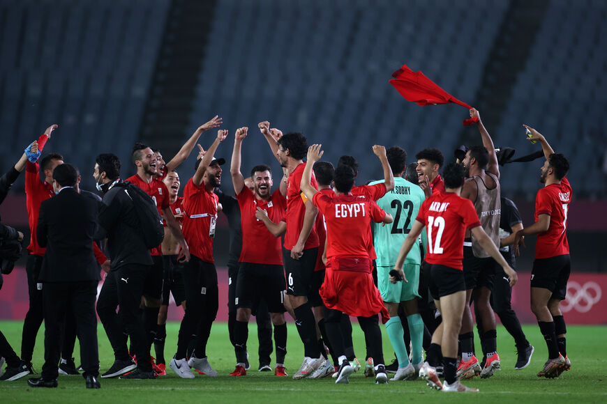 Players of Team Egypt celebrate after victory in the Men's Group C match between Australia and Egypt on day five of the Tokyo 2020 Olympic Games at Miyagi Stadium on July 28, 2021 in Rifu, Miyagi, Japan. (Photo by Koki Nagahama/Getty Images)
