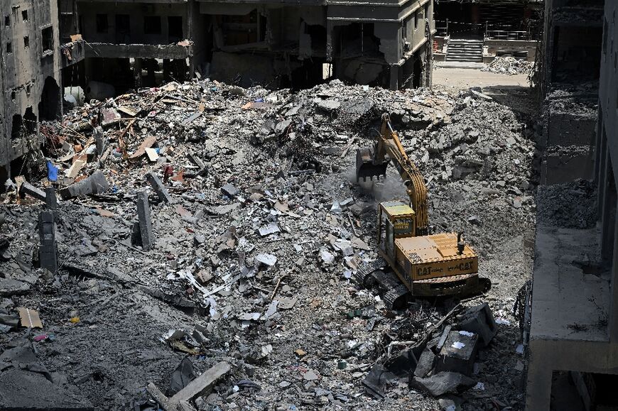The process to remove the rubble from Israeli bombardment has begun in south Lebanon