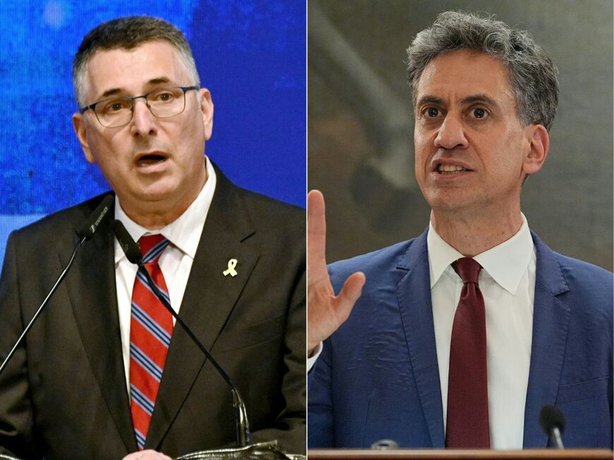 Israeli Foreign Minister Gideon Saar (left) and British Secretary Ed Miliband